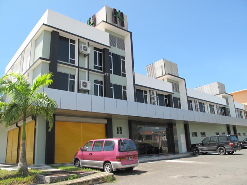 Labuk Hotel SDK Exterior photo